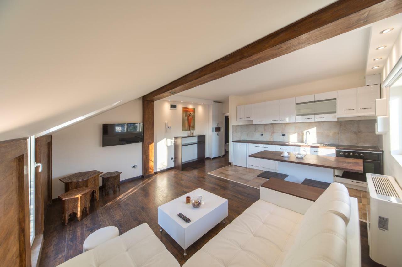 New And Nice Apartments Kragujevac Bagian luar foto